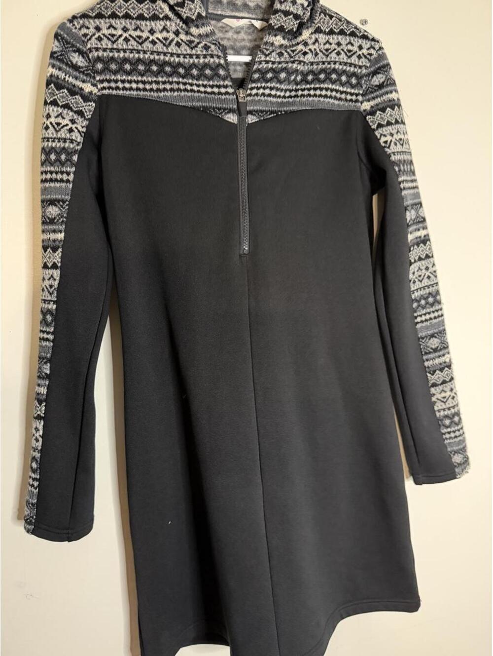 Athleta Women's Black Dress